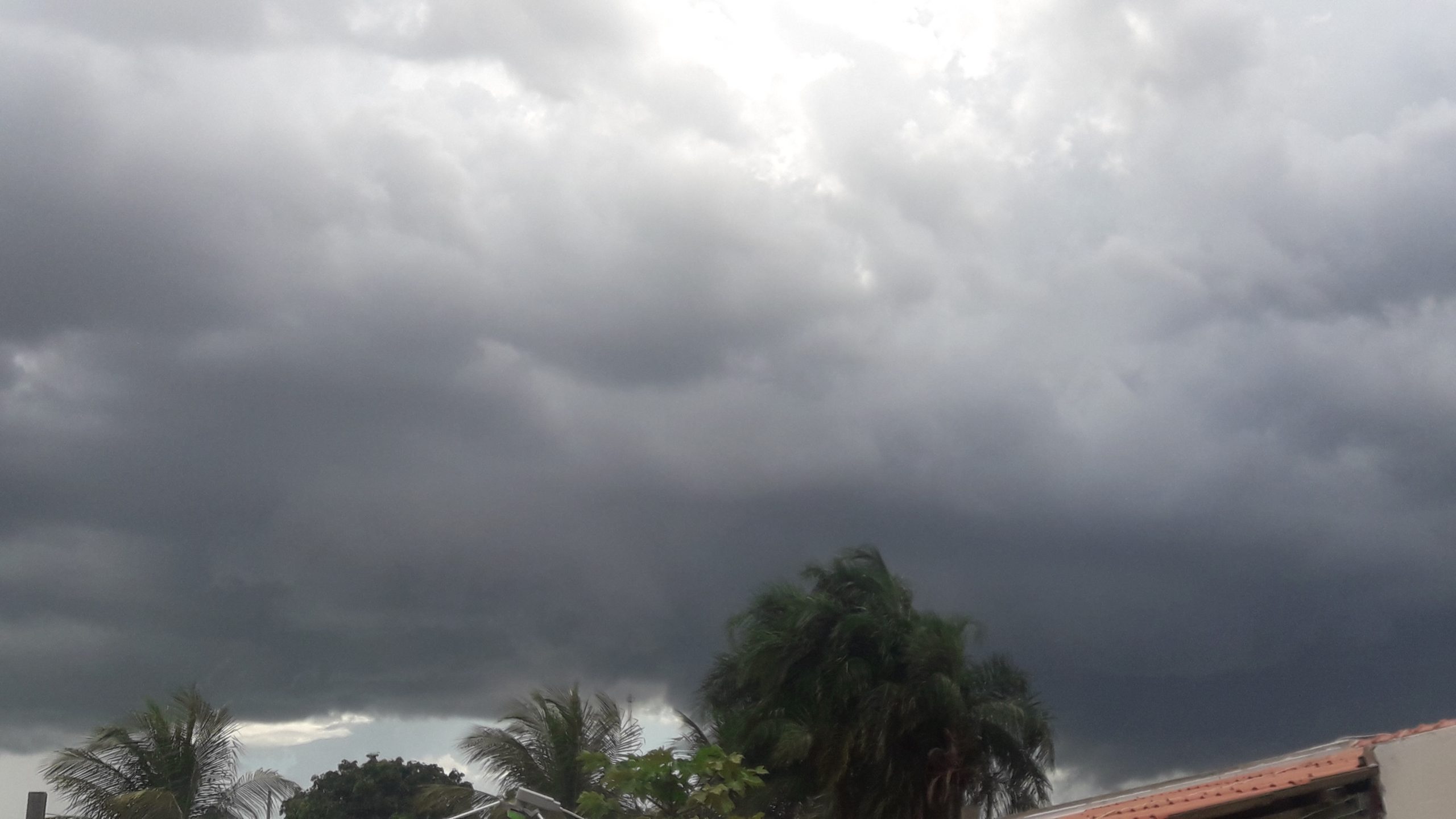 Photo of Previsão do tempo: nova onda de chuva forte pode atingir o Brasil; saiba onde
