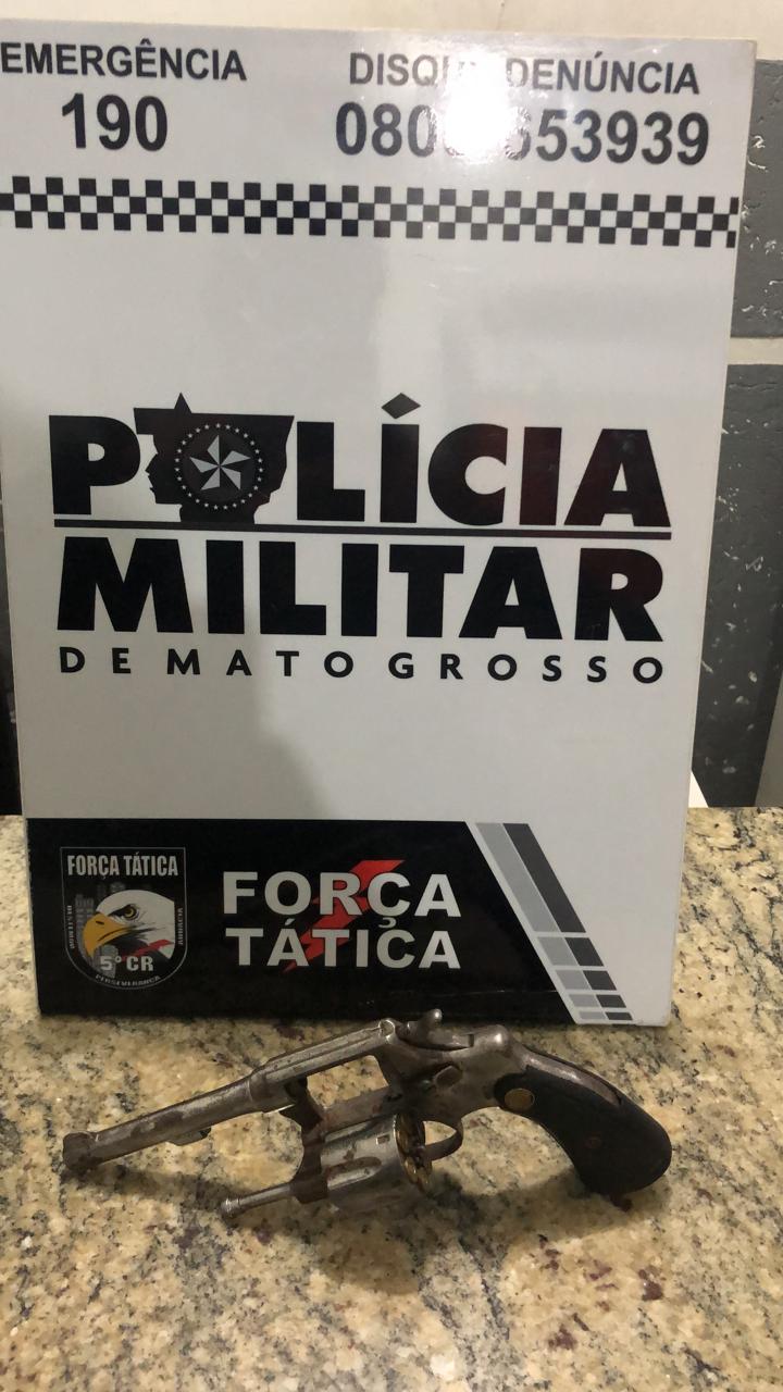 Photo of BARRA DO GARÇAS-HOMEM FLAGRADO PELOS FILHOS REALIZA DISPAROS DE ARMA DE FOGO E É PRESO PELA FORÇA TÁTICA