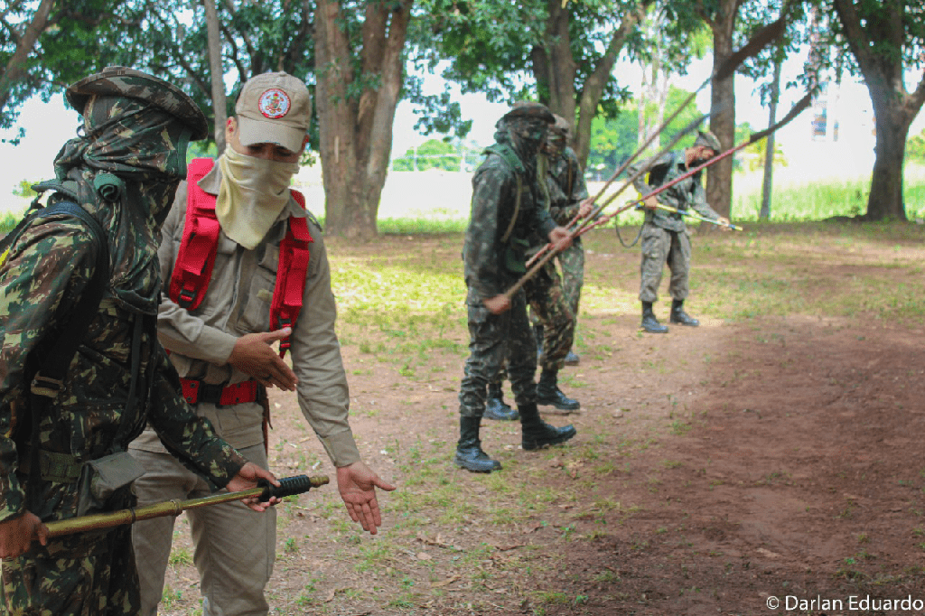 Photo of Corpo de Bombeiros Militar de MT ministra curso de formação para o Exército Brasileiro