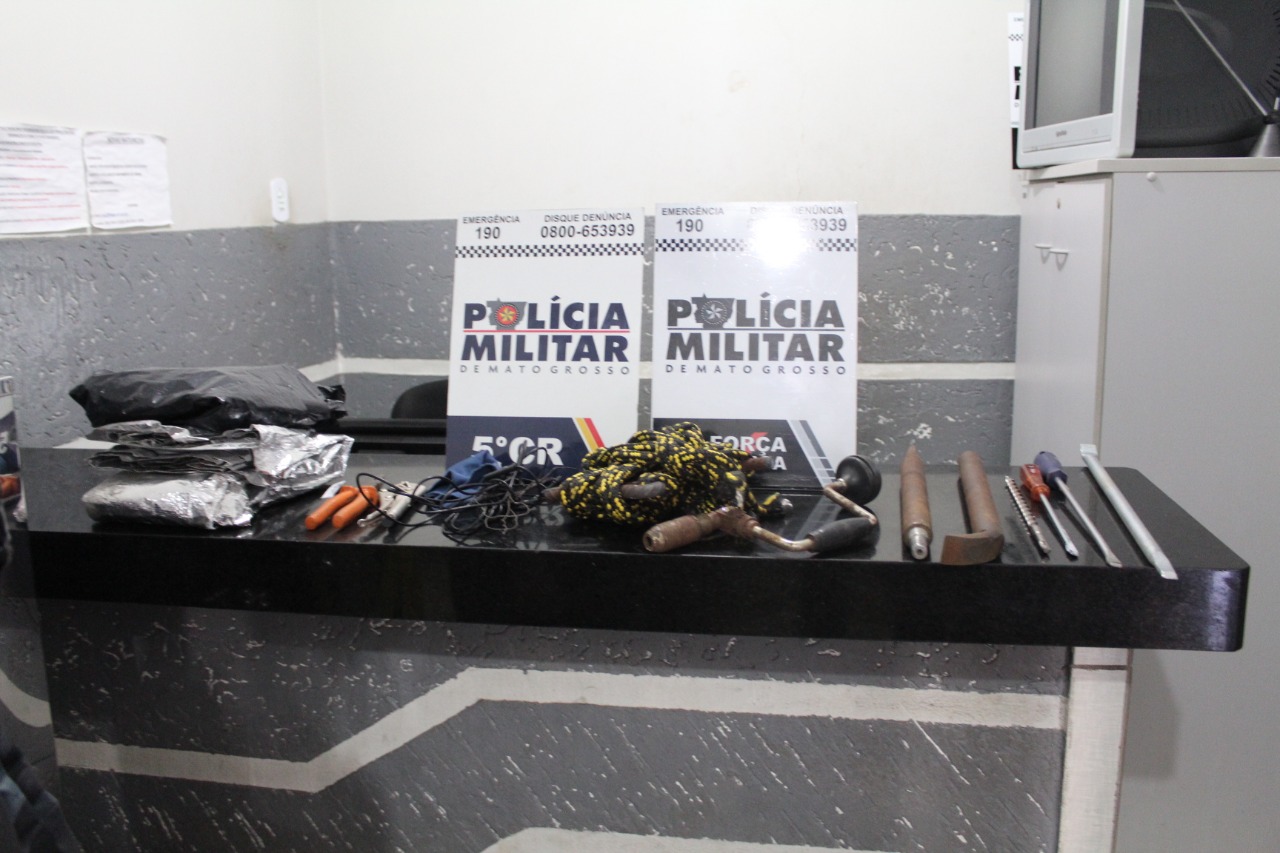 Photo of MT-POLÍCIA MILITAR EVITA FURTO A AGÊNCIA BANCÁRIA E LIBERA REFÉM DE CÁRCERE PRIVADO