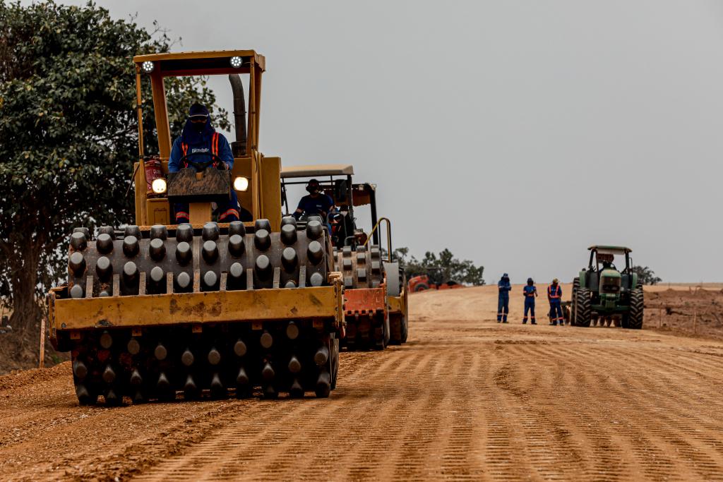Photo of Governo lança licitação para pavimentar 68 km na MT-109, na região do Araguaia
