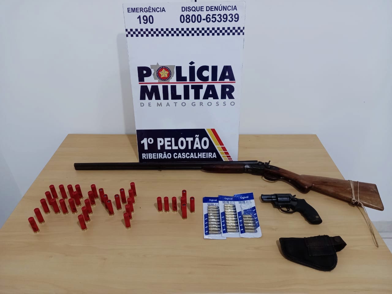 Photo of Ribeirão Cascalheira- PM prende homem por posse ilegal de arma de fogo e ameaça contra sua companheira