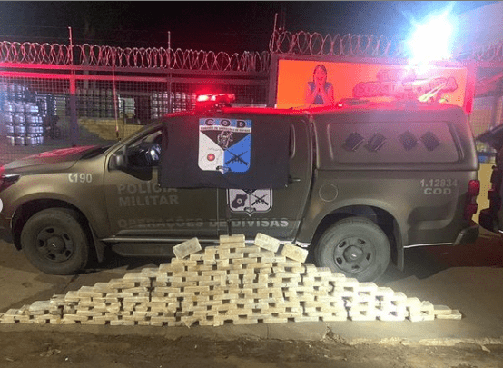 Photo of Droga avaliada em R$ 5 Milhões de Reais é apreendida em GO, os suspeitos dizem que o caminhão foi carregado em Pontes de Lacerda-MT