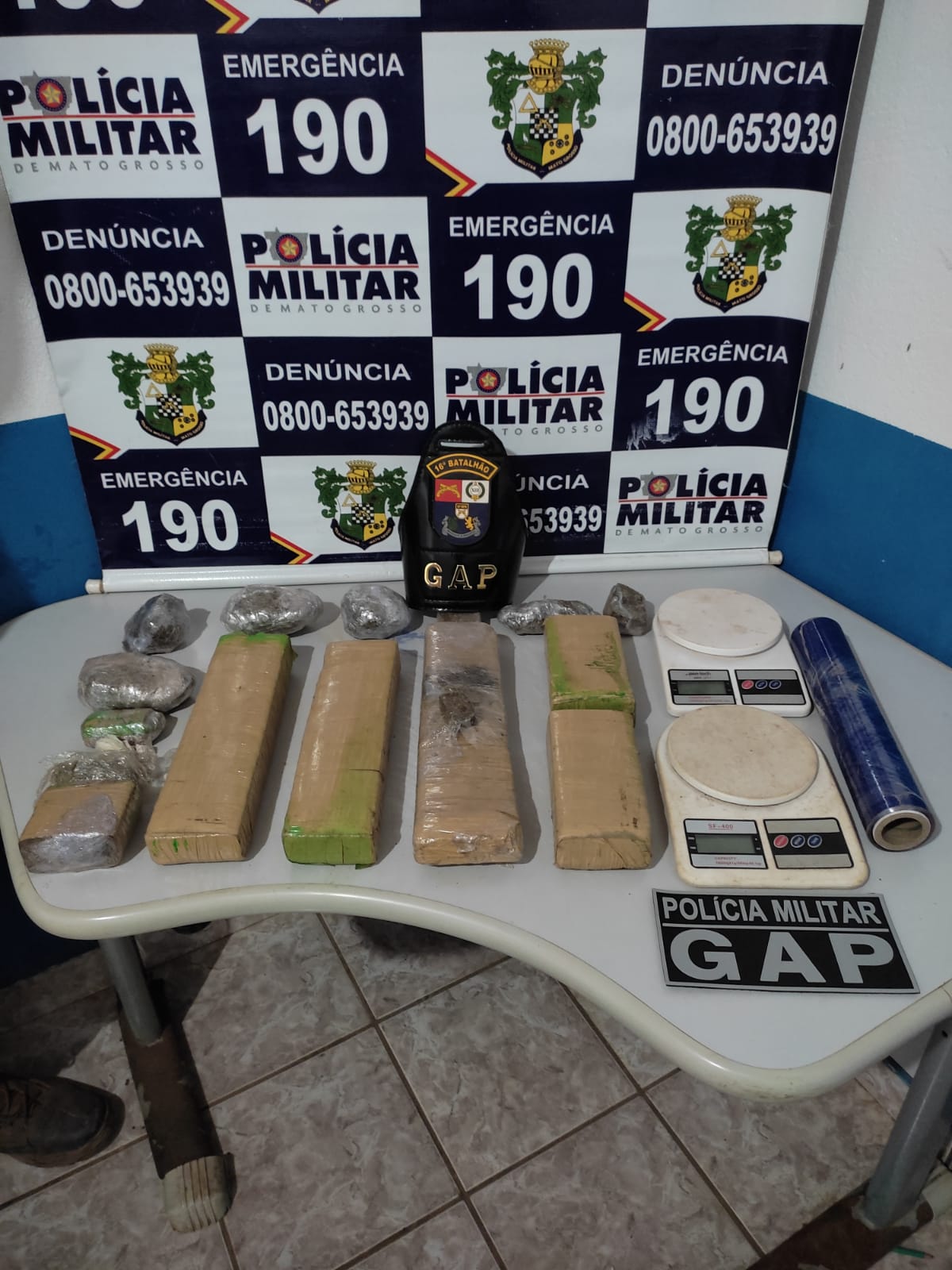 Photo of GAP de  Nova  Xavantina apreende grande quantidade de drogas  em  esconderijo de traficante