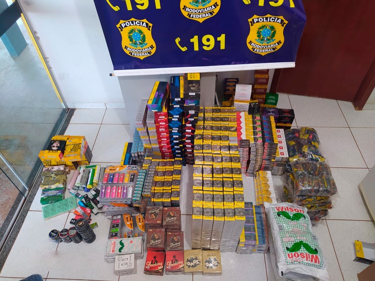 Photo of Canarana – PRF apreende cigarros eletrônicos contrabandeados