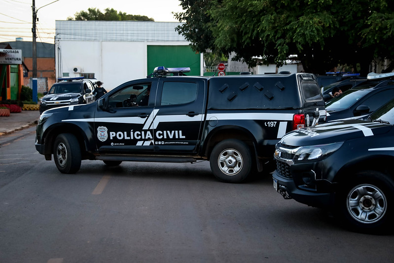 Photo of MT- Polícia Civil cumpre 40 mandados contra associação criminosa; delegado é baleado em operação