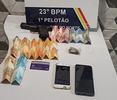 Photo of PM fecha ponto de venda de drogas que funcionava em bar de Porto Alegre do Norte; gerente é conduzido
