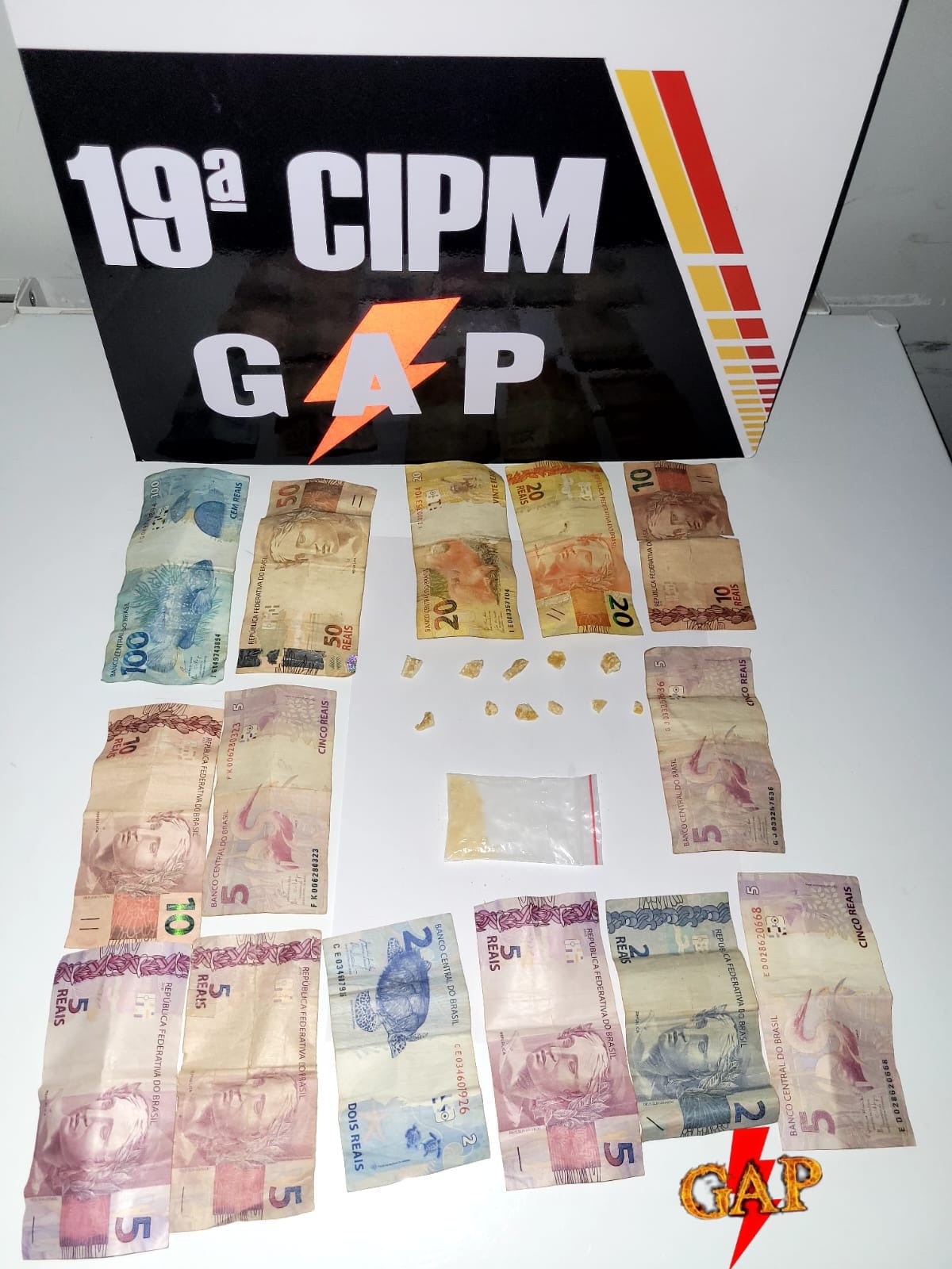Photo of Querência- GAP apreende drogas e dinheiro