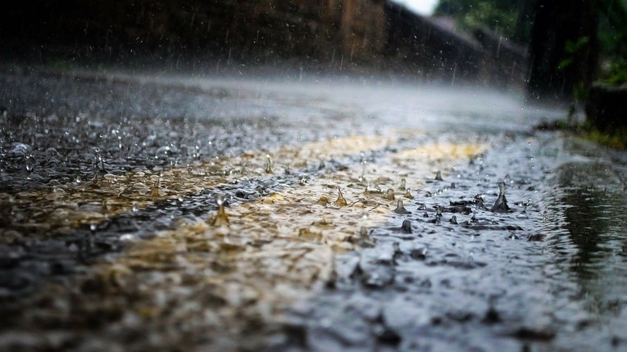 Photo of O tempo hoje: frente fria espalha chuvas no Sul e Centro-Oeste tem temporais