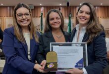 Photo of Vítima de agressão em Natal recebe homenagem e relata luta pela vida