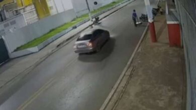 Photo of Policial sofre acidente e tem arma furtada; Derf recupera em menos de 24h