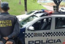 Photo of Polícia Militar apreende drogas e 480 carteiras de cigarro contrabandeado em Querência