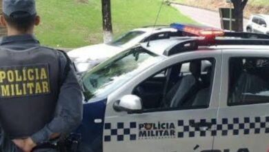 Photo of Polícia Militar apreende drogas e 480 carteiras de cigarro contrabandeado em Querência