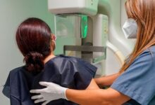 Photo of Secretaria de Saúde oferecerá transporte para mulheres do interior realizarem exame de mama em Querência