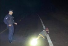 Photo of Homem é socorrido pela PM após ser encontrado deitado na MT-110 em situação de risco