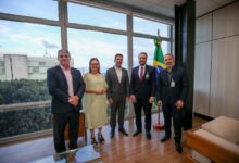 Photo of Vice-prefeito de Querência articula em Brasília implantação de unidade do Instituto Federal de Mato Grosso no município