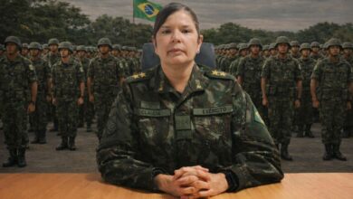 Photo of Cláudia Cacho se torna a primeira mulher general da história do Exército Brasileiro