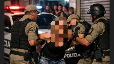 Photo of Mulher é presa após tumulto em comércio, resistir à prisão e desacatar policiais no Setor Industrial