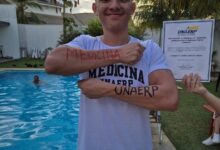 Photo of Andres Sanchez Amaro é aprovado em Medicina na UNAERP e celebra conquista com a família