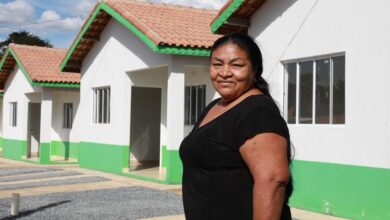 Photo of Governo entrega 50 casas populares em Querência: “é a tranquilidade de ter um lar para chamar de meu”, afirma moradora